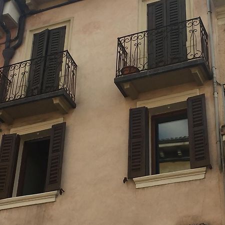 Veronetta Suites Verona Exterior foto