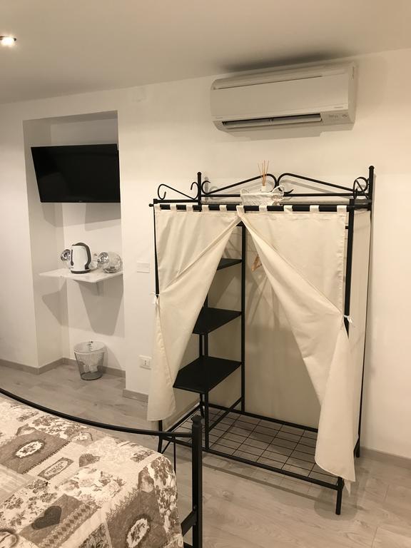 Veronetta Suites Verona Exterior foto